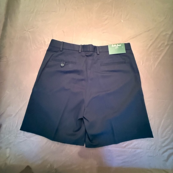 NWT Bobby Jones Men's Pleat Front Golf Shorts - Navy Size 36 6”Inseam MSRP $110 - Picture 4 of 10